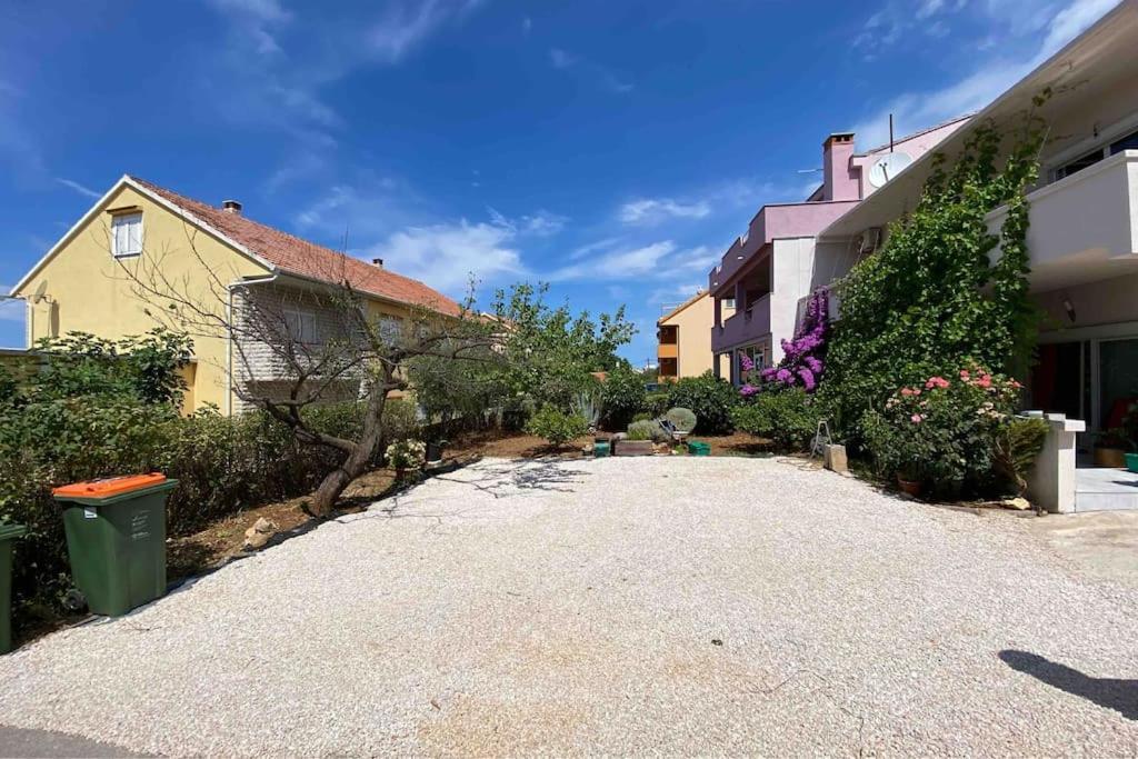 Apartment Nera Zadar Bagian luar foto