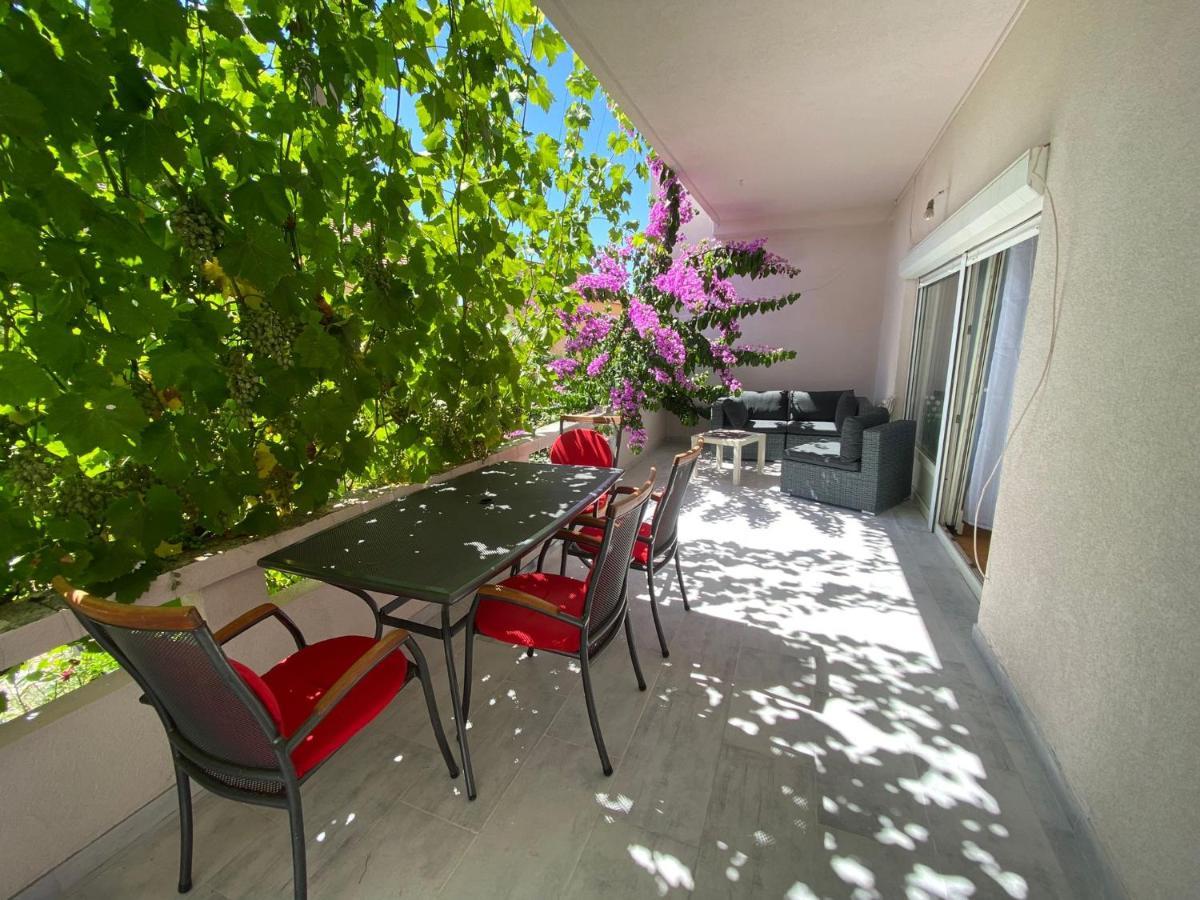 Apartment Nera Zadar Bagian luar foto