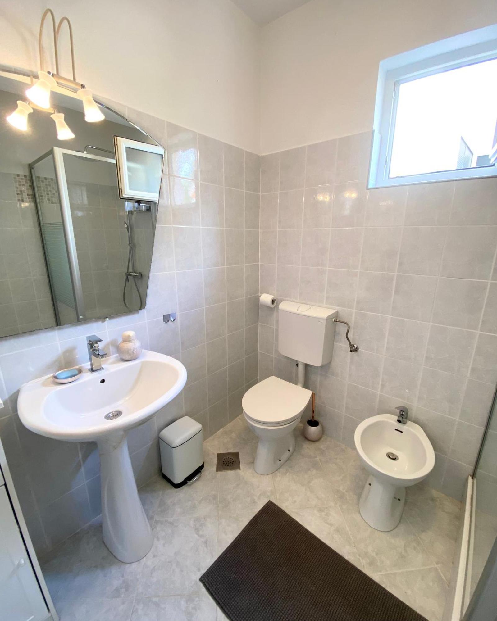 Apartment Nera Zadar Bagian luar foto